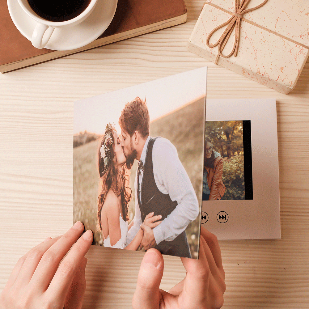 Commemorative Photo/Video Book With Text - 1GB Memory